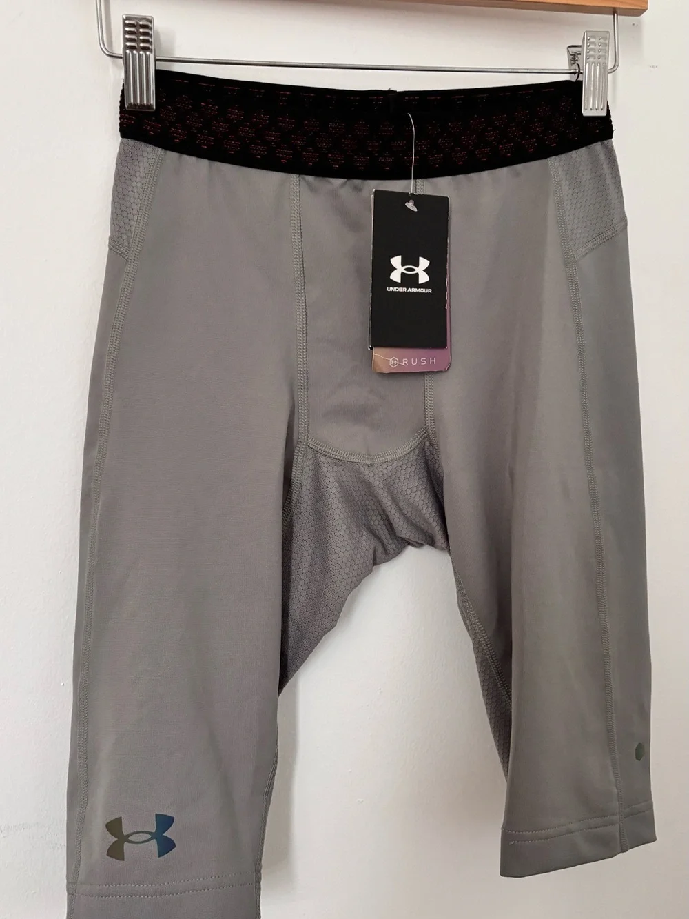 Under Armour Rush Compression Shorts – Gray / Black (Men's Size Small) - Picture 3 of 5